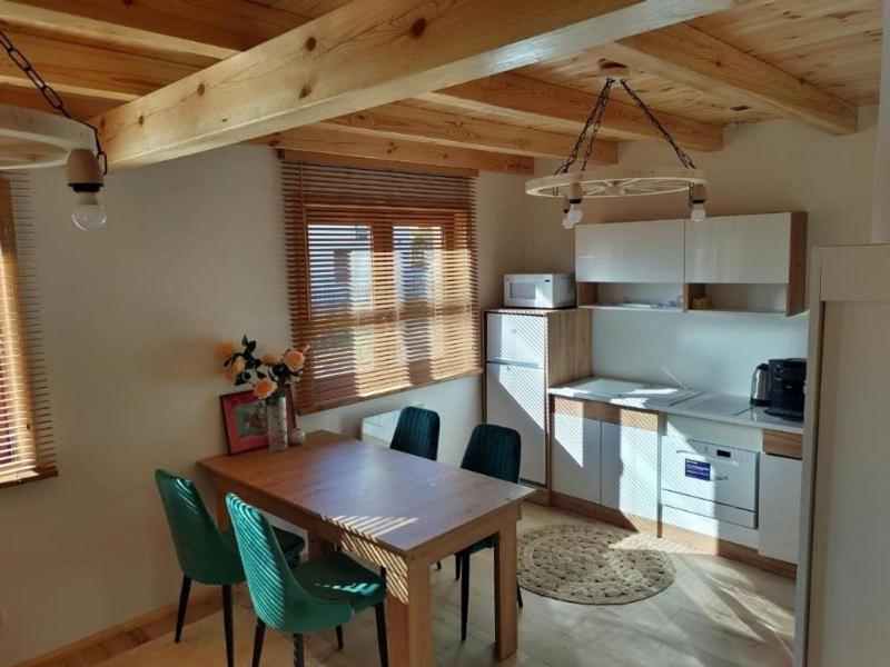 Kalinowy Sad Domki Z Jacuzzi I Sauna Mikołajki Buitenkant foto
