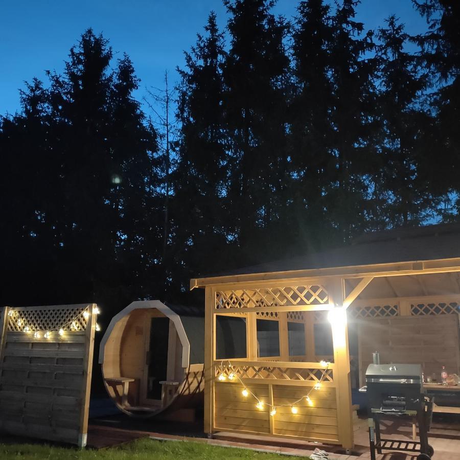 Kalinowy Sad Domki Z Jacuzzi I Sauna Mikołajki Buitenkant foto